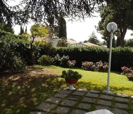 Appartement N115 Trilocale Con Giardino E Vista Mare *